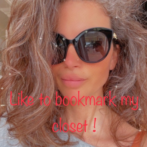 Hi 👋🏻! Like to bookmark my closet! - Picture 3 of 5